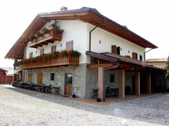 Wine Resort Colle Villano Faedis Exterior photo